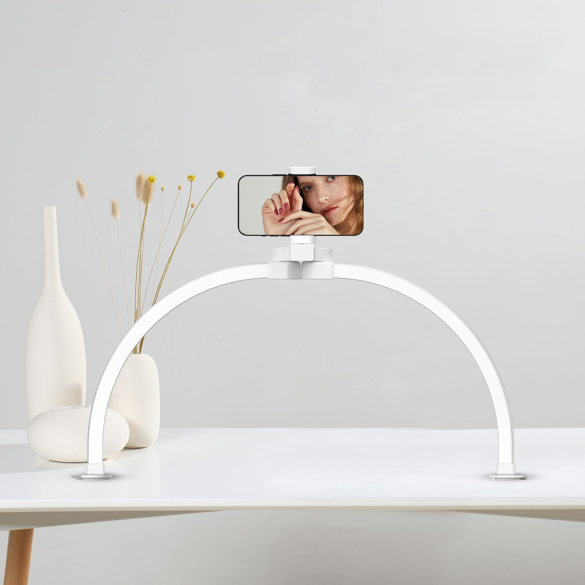 Lampa LED Półpierścieniowa MOON na biuro biała ARUBA
